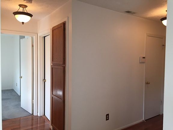 3rd image of 8 Russell Ave Unit 310