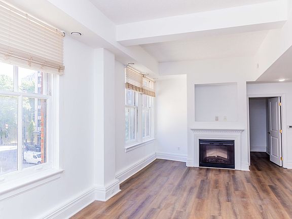 5th image of 6 N 6th St APT 3E