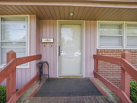 2nd image of 734 Milton Dr