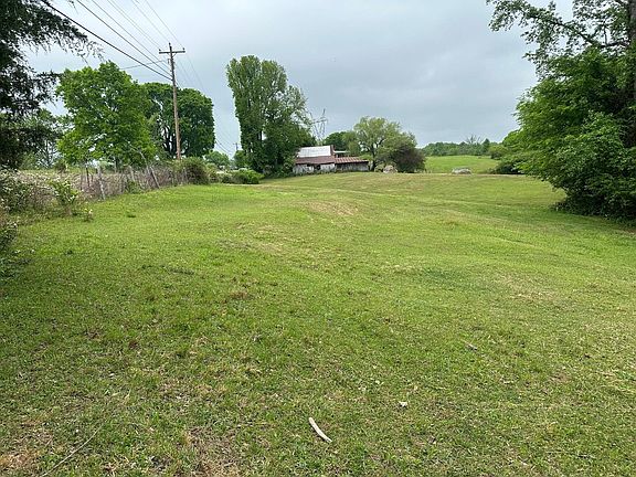 4th image of 20 County Road 17