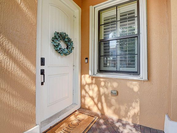 2nd image of 134 Delancy Ave #134