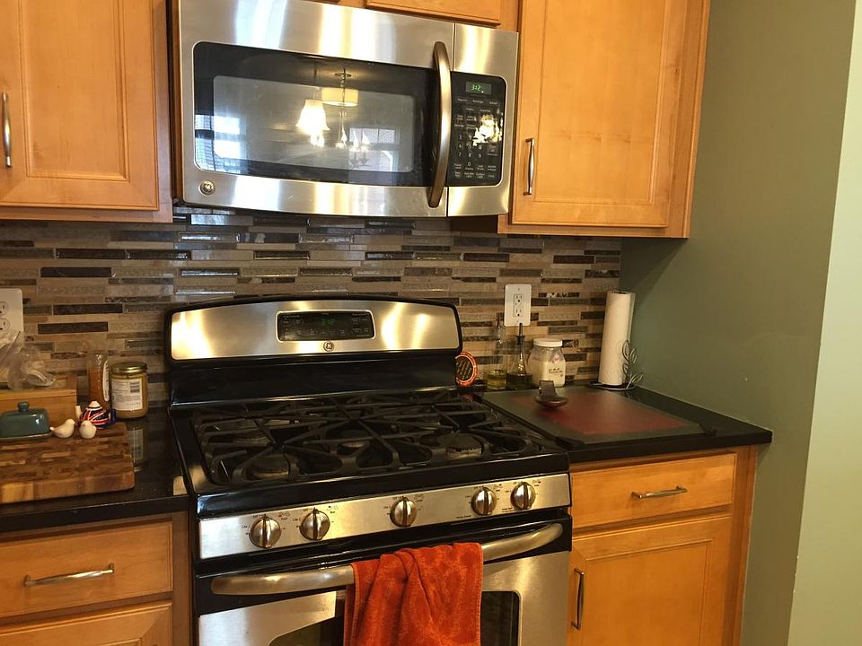 Kitchen w/ Stainless Steel Appliances
