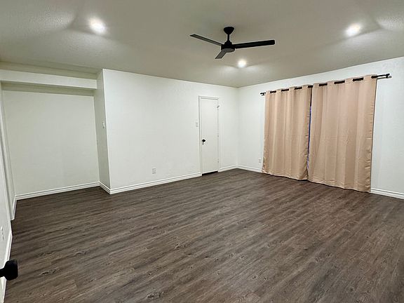 5th image of 10506 Pagewood Dr
