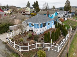 1513 17th St, Bellingham, WA 98225