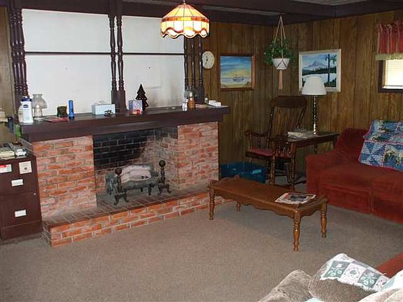 5th image of 2338 Woodrow Dr