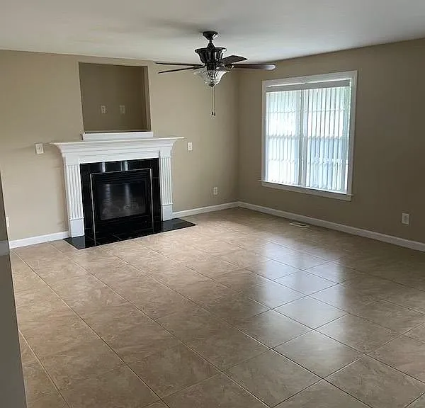 151 Bear Oak Dr — Photo 5