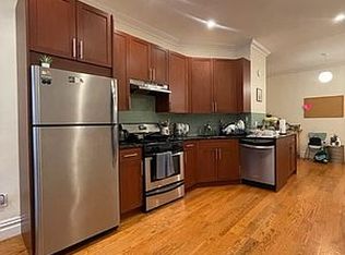 26 3rd St APT 1L, Brooklyn, NY 11231