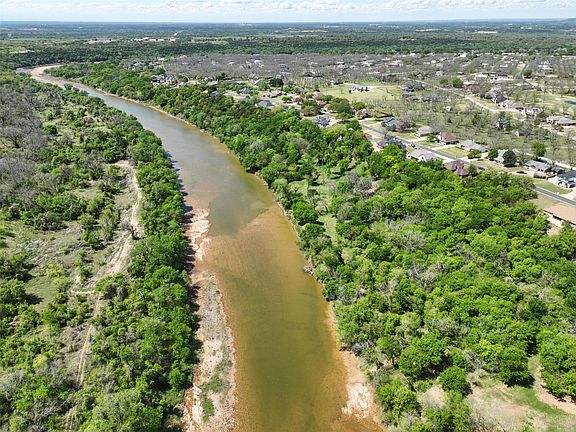 3rd image of 9804 Bellechase Rd