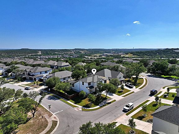 5th image of 15817 Cinca Terra Dr