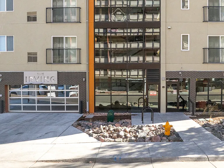 The Irving Apartments — Photo 22