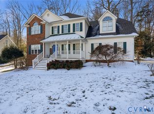 12325 Point Sunrise Ct, Midlothian, VA 23112