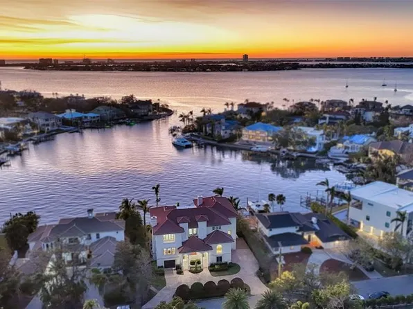 1430 Harbor Dr, Sarasota, FL 34239