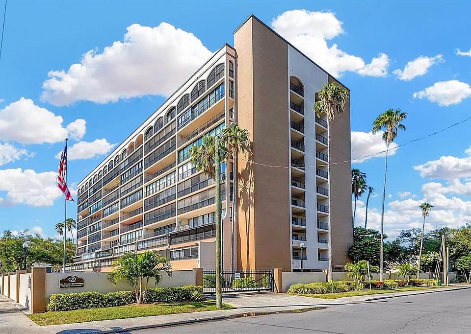 1st image of 3211 W SWANN AVENUE #203
