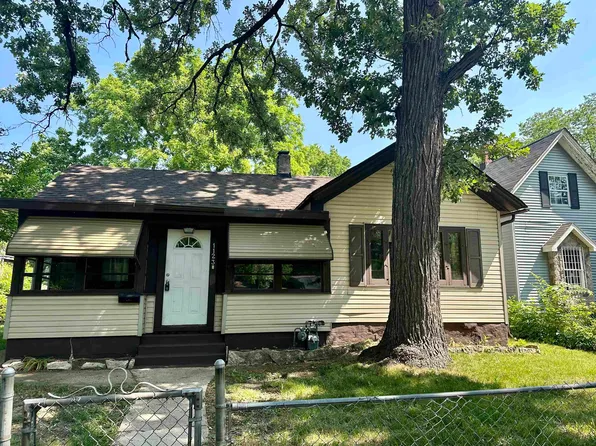 1123 Chestnut St, Rockford, IL 61102