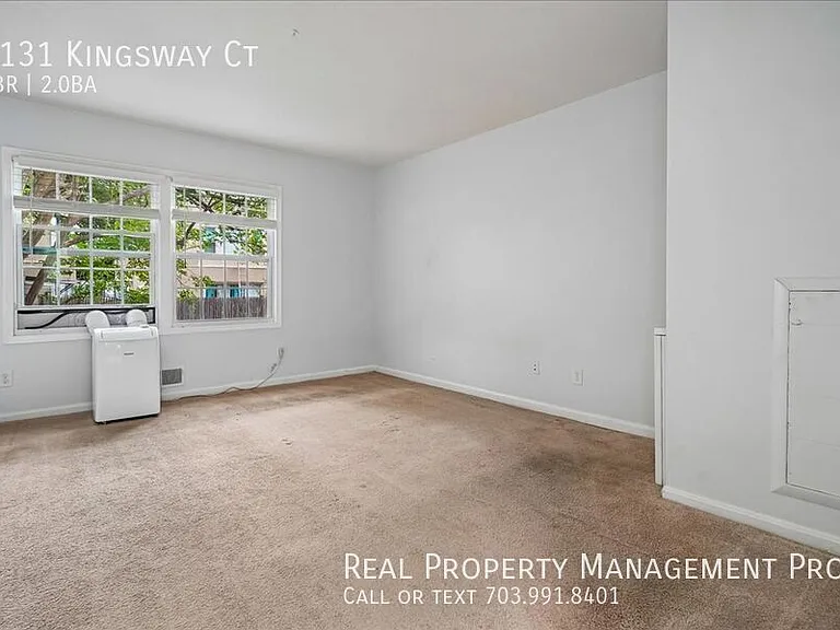 8131 Kingsway Ct — Photo 20