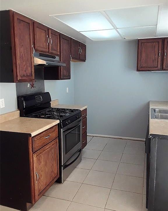 1st image of 9100 Acacia Ave