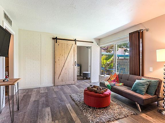 5th image of 520 W Clarendon Ave Unit E7