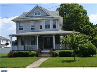 127 W Winona Ave, Norwood, PA 19074