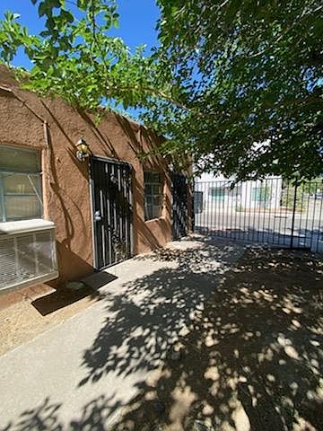 1st image of 601 8th St NW APT 5