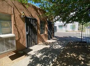601 8th St NW APT 5, Albuquerque, NM 87102