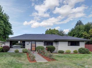 3006 NE 8th St, Renton, WA 98056