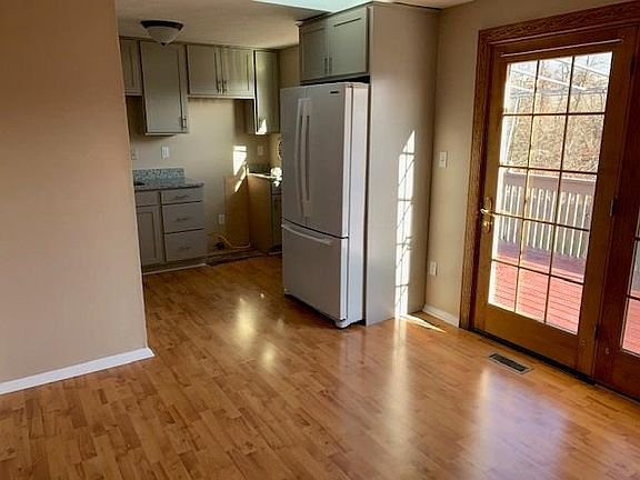 4th image of 1713 Friar Tuck Dr