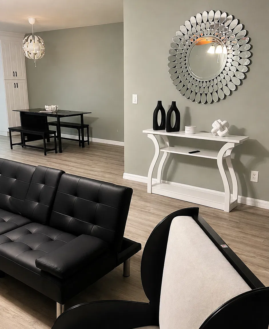 3 bed, 1.5 bath, 1160 sqft, $2,600 — Photo 3