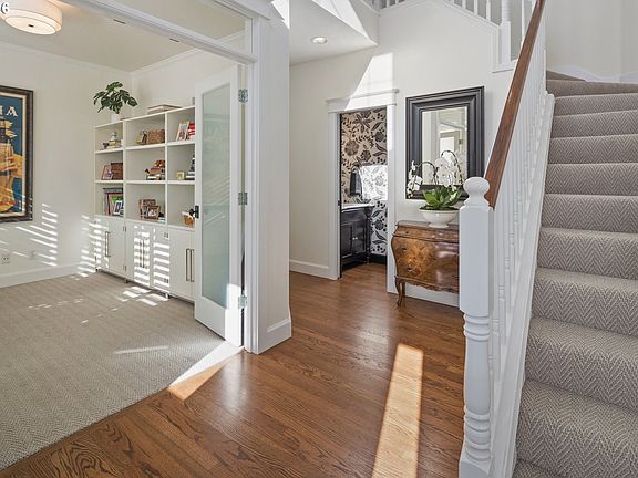 2nd image of 4707 Avery Ln