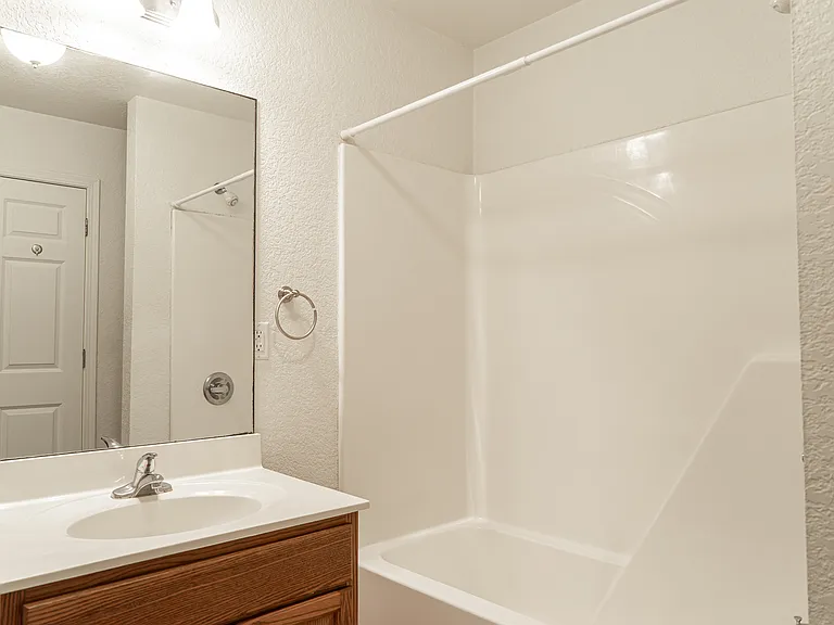 Manchester Premium - Bathroom 2 Manchester Premium - Bathroom 2