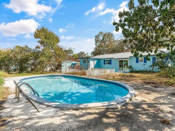 45 1st Court SW, Vero Beach, FL 32962