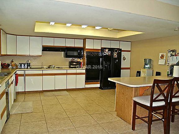 5th image of 5016 N Monte Cristo Way