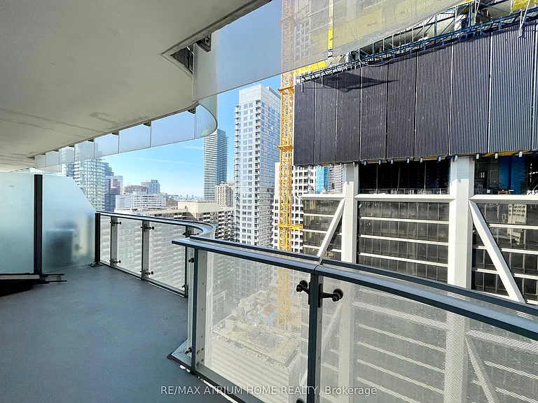 1 Bloor St E #1809 — Photo 26