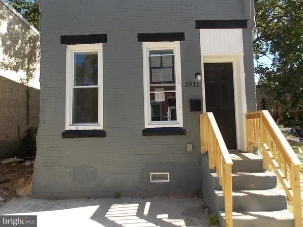 1911 N Taylor St, Philadelphia, PA 19121