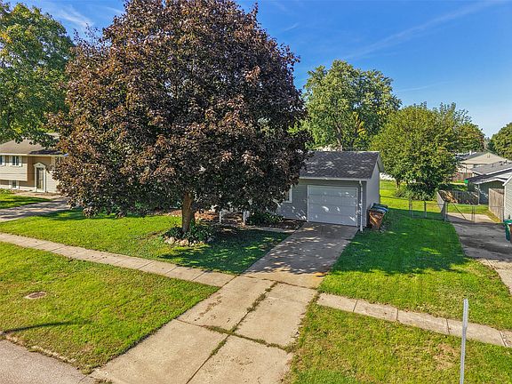 5th image of 603 6th Street Pl SE