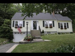 24 Ledgelawn Ave, Lexington, MA 02420