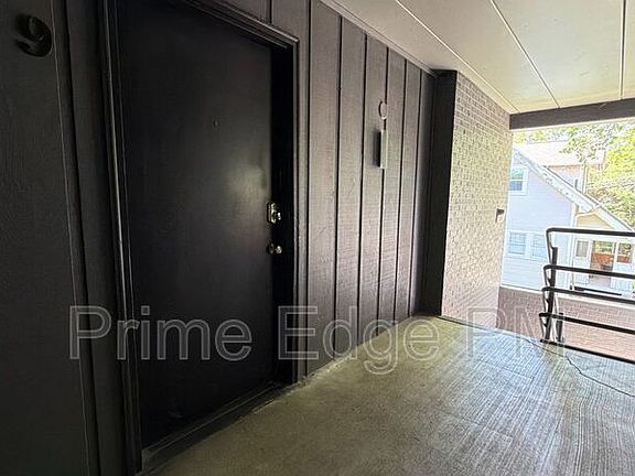 5th image of 2343 B St #9