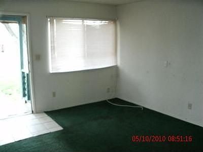 3rd image of 4448 E Pine Ave