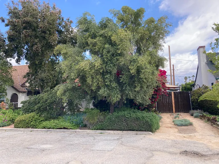 1835 Allen Ct — Photo 16