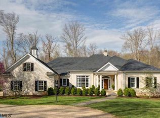 756 Club Dr, Keswick, VA 22947