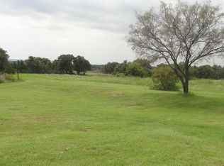 476 Pleasant Hill Rd, Sunset, TX 76270