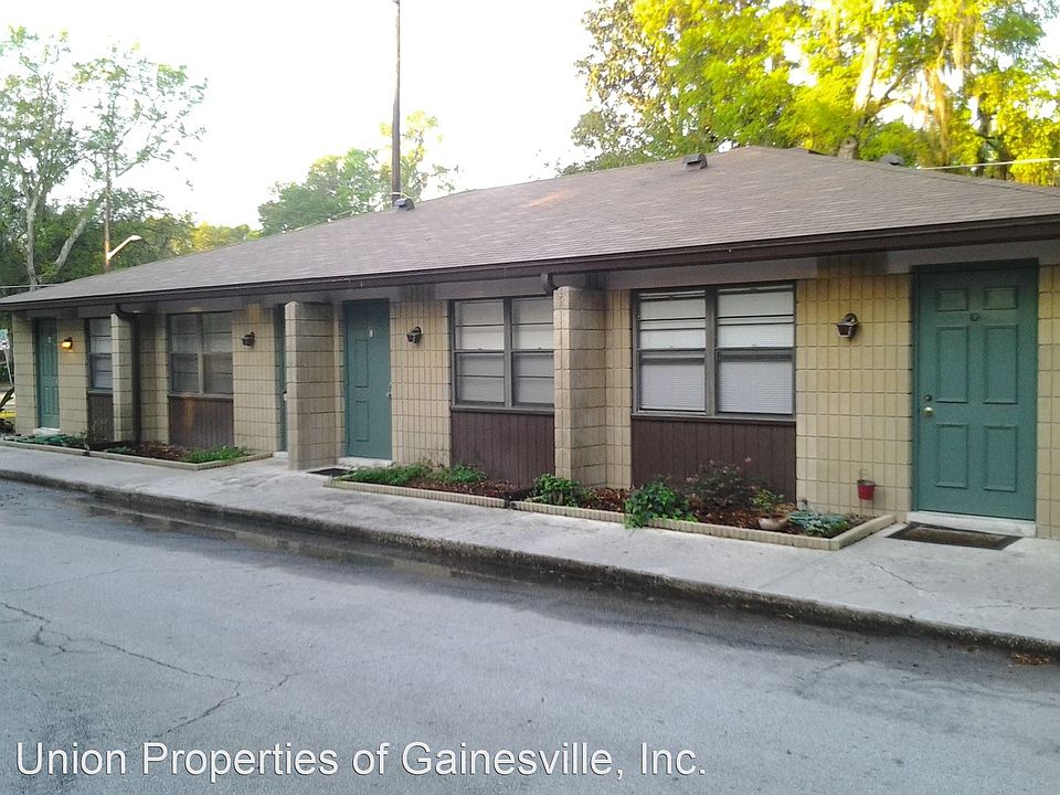1st image of 4524 NW 23rd Ave #8584633