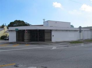 12399 W Dixie Hwy, North Miami, FL 33161