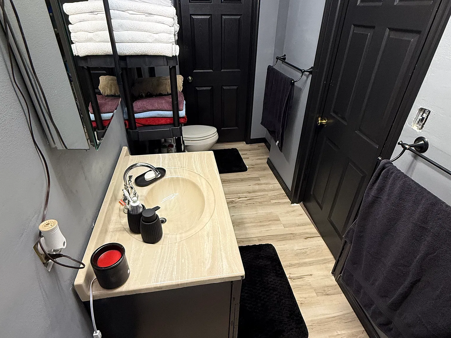 1 bed, 900 sqft, $1,650 — Photo 1