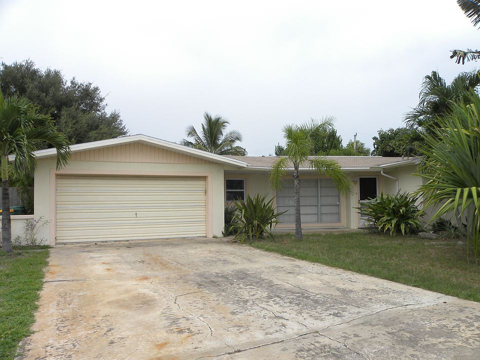 231 Micanopy Ct
