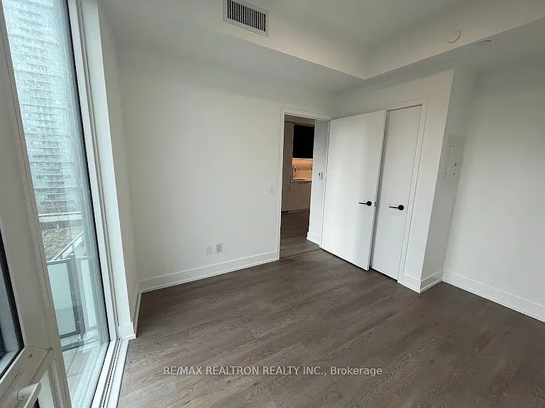 308 Jarvis St #1202 — Photo 18
