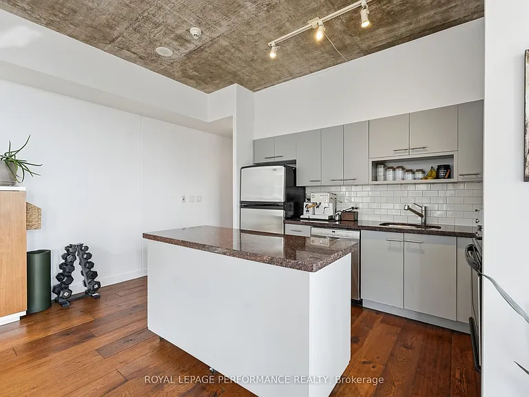 179 George St #PH 2 — Photo 8