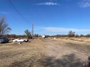 538 E 40th Ave N, Wellington, KS 67152