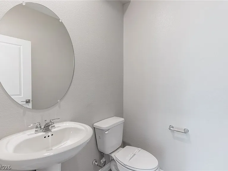 2280 Teatro Ave — Photo 11