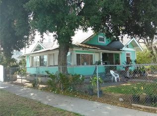 490 E 4th St, Pomona, CA