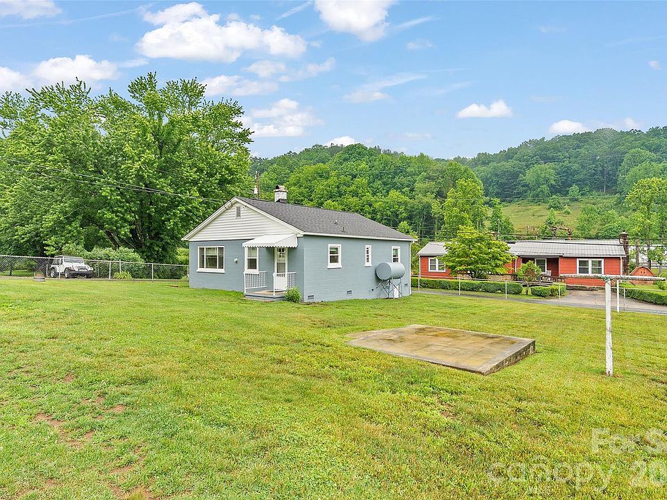 1st image of 34 Stephens Rd